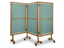 Aizslietņi ar koka konstrukciju